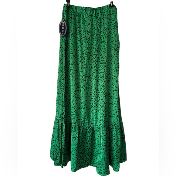 Scoop Printed Hi-Low Maxi Emerald Green Dalmatian Dot “Satin” Faux Wrap Skirt - Picture 2 of 6